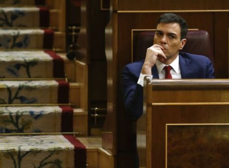 Ισπανία: Ο Σάντσεθ που επέστρεψε προηγείται στη μάχη για την ηγεσία του PSOE