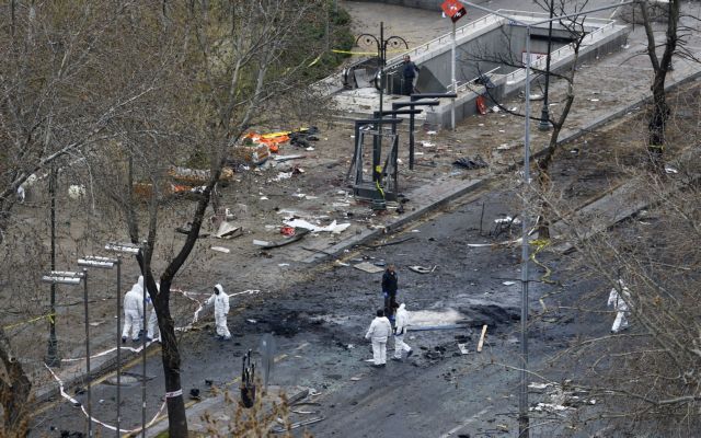 Έρευνες και αντίποινα για την πολύνεκρη βομβιστική επίθεση στην καρδιά της Αγκυρας