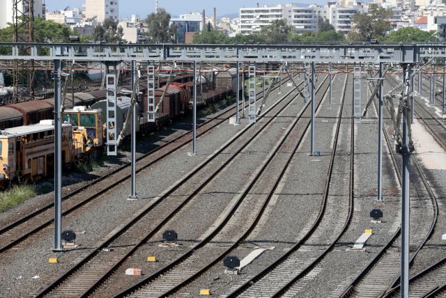 Στάσεις εργασίας και 24ωρη απεργία στις 22 Ιουνίου στον σιδηρόδρομο