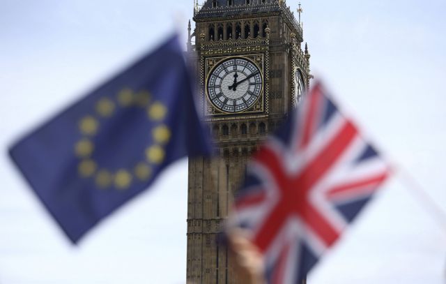 Κόρμπιν: Διαπραγματεύσεις για Brexit «τώρα»