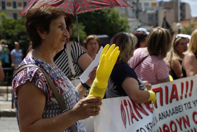 Άλλον έναν χρόνο παράταση στις συμβάσεις σχολικών καθαριστριών