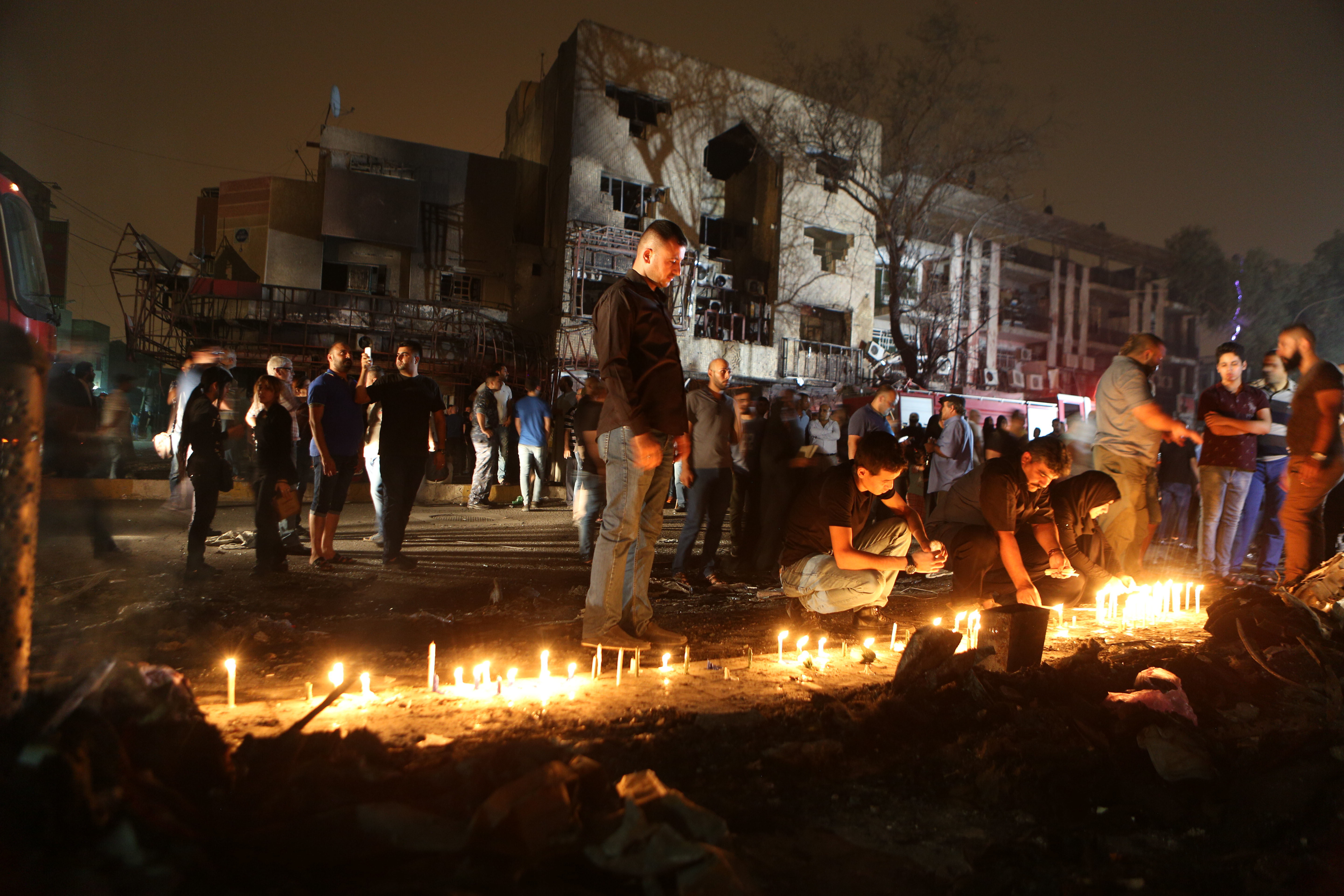 Στους 165 οι νεκροί στο μακελειό της Βαγδάτης, το Ιράκ θρηνεί