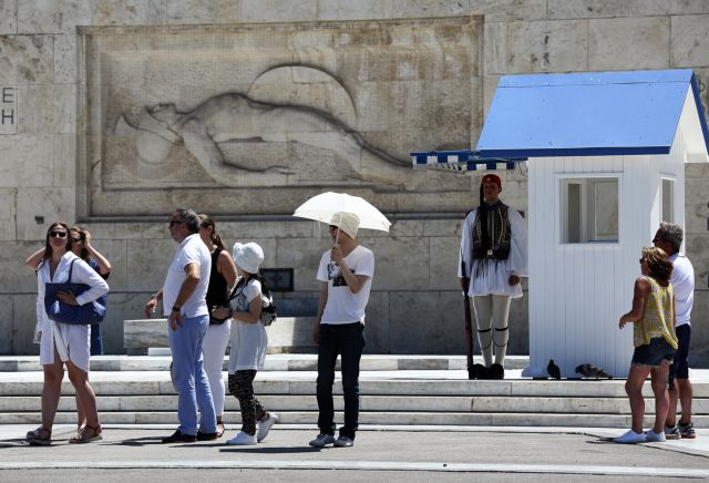 ΥΠΑ: 20,1 εκατ. επιβάτες στο εξάμηνο του 2016