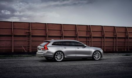 Volvo V90: Τέταρτη διάσταση