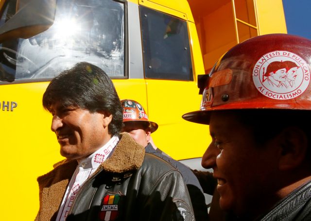 Βολιβία: Ο Μοράλες σε σύγκρουση με τους πρώην ψηφοφόρους του