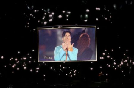 Μεγάλη συναυλία – φόρος τιμής στον Prince