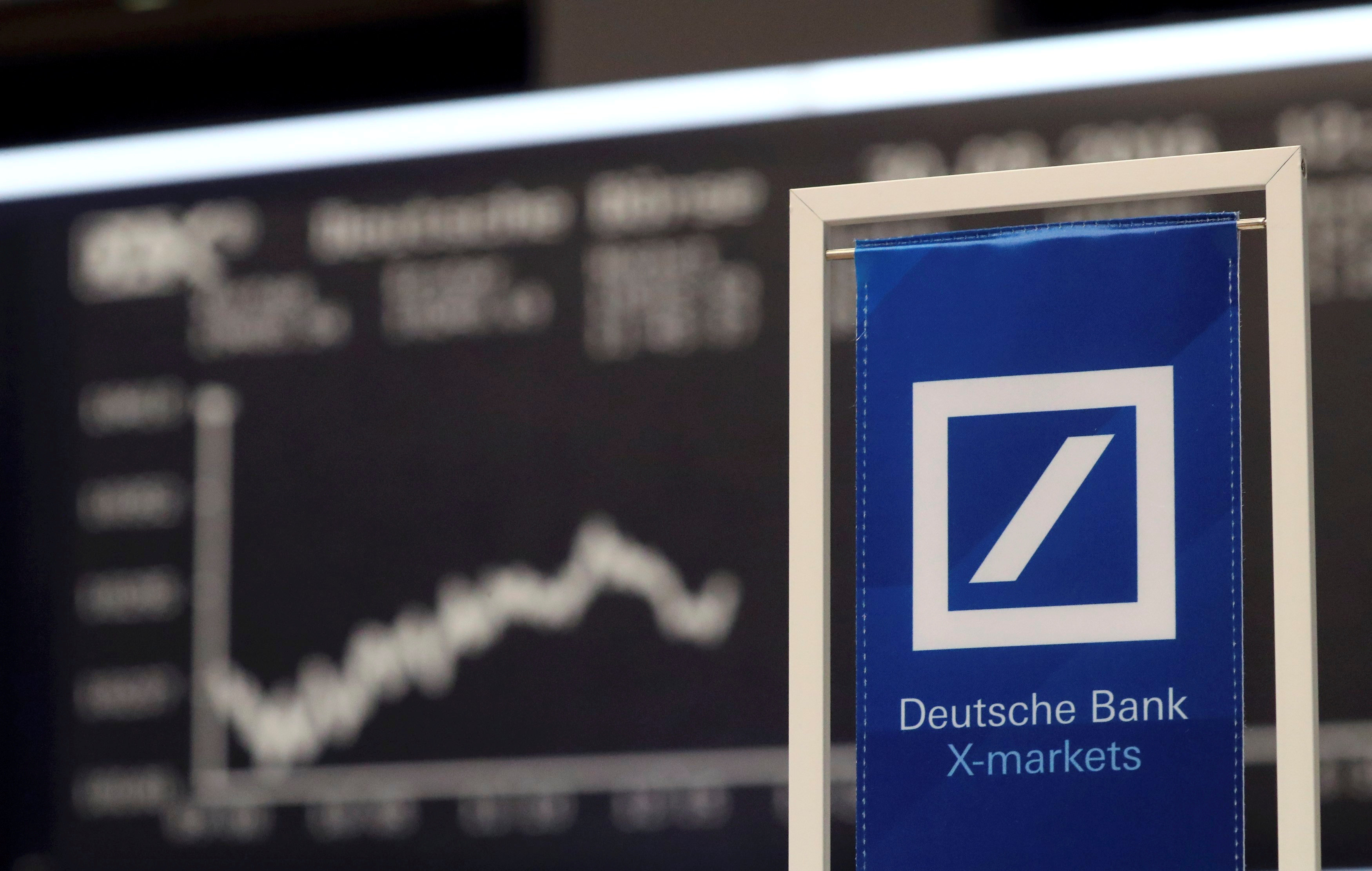 Deutsche Bank: Πούλησε ομόλογα $4,5 δισ. με διπλάσιο επασφάλιστρο