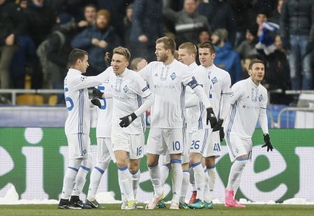 Champions League: Μπενφίκα – Νάπολι (1-2), Ντιναμό – Μπεσίκτας (6-0), Μπάγερν – Ατλέτικο (1-0)