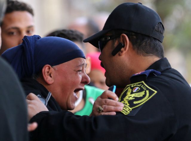 Οργή και θρήνος για το λουτρό αίματος με θύματα τους Κόπτες της Αιγύπτου