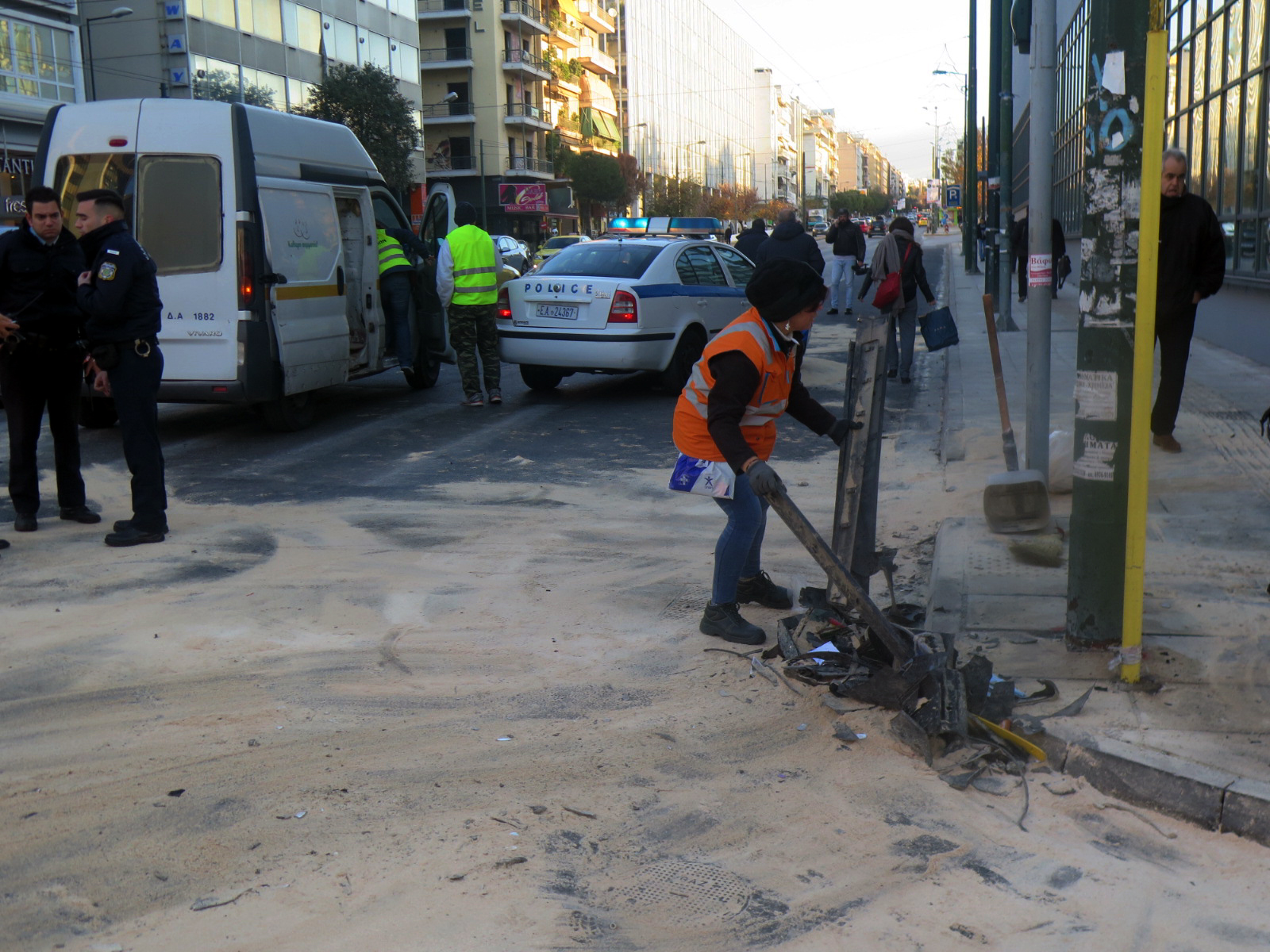 Εξι σοβαρά τραυματίες σε τροχαίο στην Συγγρού