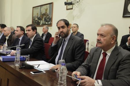 Πόρισμα ΝΔ για κόμματα-ΜΜΕ: Το «τρίγωνο της διαπλοκής» υπάρχει αλλά είναι του ΣΥΡΙΖΑ