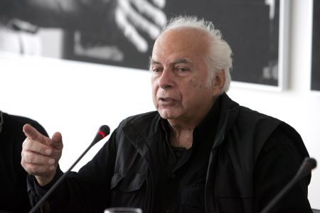 Αφιέρωμα του Αρχείου της ΕΡΤ στον Νίκο Κούνδουρο