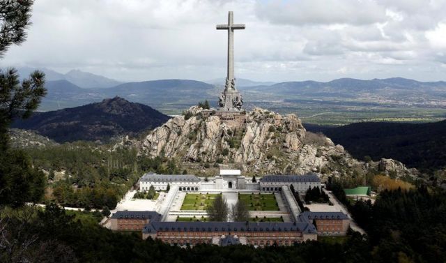 Ισπανία: Απόρριψη αιτήματος για την απομάκρυνση των λειψάνων του Φράνκο