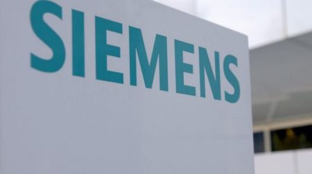 Siemens: Φον Πίρερ και Γεωργίου αρνήθηκαν ότι γνώριζαν για τα μαύρα ταμεία
