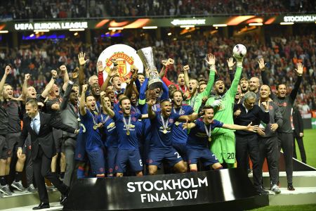 Europa League: Αγιαξ – Μάν. Γιουνάϊτεντ (0 – 2) – Το Κύπελλο οι Κόκκινοι Διάβολοι