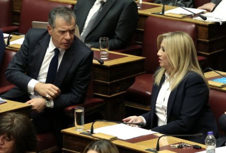 Κίνημα Αλλαγής: Συνέδριο με καρφιά και γκρίνια