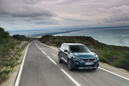 Peugeot 5008 1.6 BlueHDi: Μεγέθυνση ουσίας