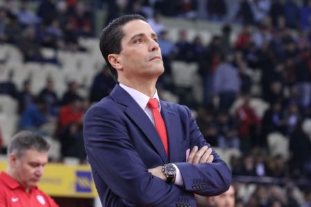 EuroLeague – Σφαιρόπουλος: Καλύτερη μετά την αλλαγή η Μπασκόνια