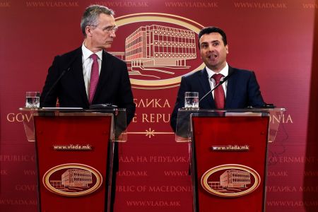 Fyrom naming issue in the hands of Tsipras, Zaev