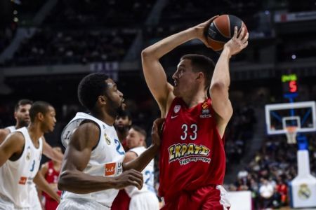 Euroleague: Υποδέχεται τον Γκριν ο Ολυμπιακός, στη Μόσχα με Μπαρτζώκα ο Παναθηναϊκός