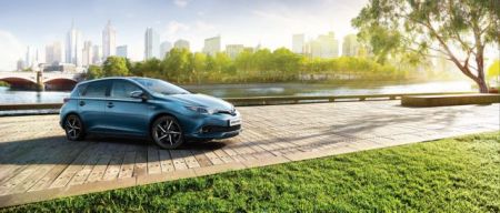 Toyota Auris 1.8 Hybrid: Το μέτρο της κατηγορίας