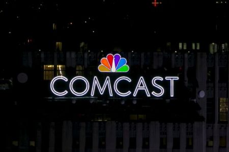 Η αμερικανική Comcast δίνει €31 δισ. για την εξαγορά της Sky