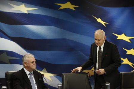 Dragasakis stresses social aspect of growth, speeding up reforms, human capital
