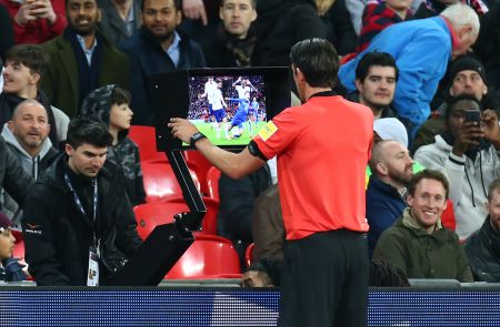 Premier League: Παραμένουν αντίθετοι στην χρήση του VAR οι σύλλογοι