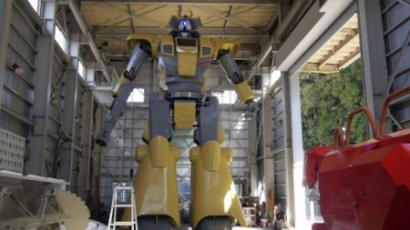 Ρομπότ «γίγας» ύψους 8,5 μέτρων!