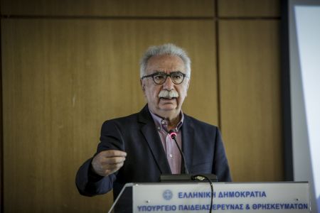 Νομοσχέδιο υπουργείου Παιδείας: Κατάργηση και με νόμο της αξιολόγησης των εκπαιδευτικών