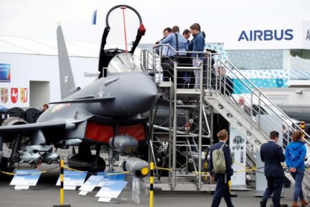 «Πολιτική» συμμαχία Airbus – Dassault με στόχο την BAE