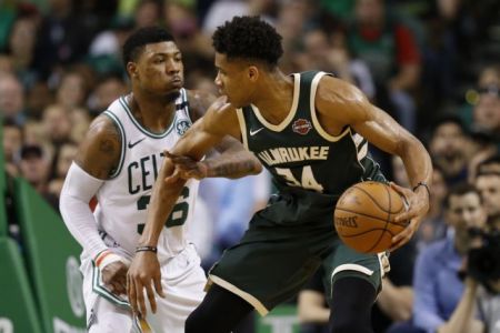 NBA: Δεν τα κατάφεραν Giannis και Μιλγουώκι Μπακς