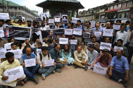 Ινδία: Σε κίνδυνο η ελευθερία του Τύπου