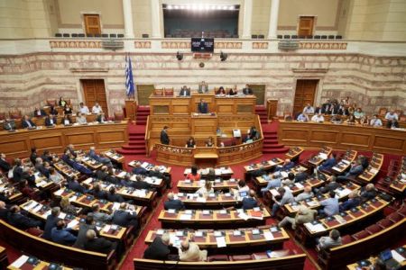 Βουλή: Τροπολογία για τους διακριθέντες αθλητές