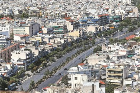 Ανοδο τιμών και επενδύσεων αναμένουν οι τράπεζες