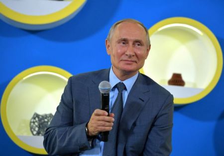 Επενδύσεις $120 δισ. για την πατρίδα ζητεί ο Πούτιν από τους ολιγάρχες