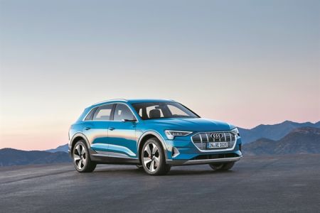 Audi e-tron: Ηχηρή απάντηση