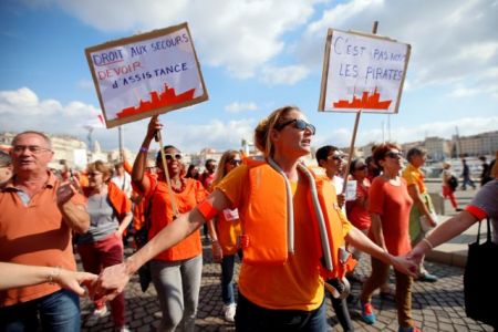 Γαλλία: Συγκεντρώσεις υπέρ της διάσωσης των μεταναστών στην Μεσόγειο