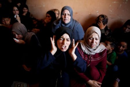 Λωρίδα της Γάζας: Ανάθεμα κατά του Ισραήλ σε κηδείες Παλαιστινίων