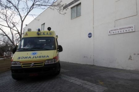 Θεσσαλονίκη : Μαχαίρωσε τη σύζυγό του και μετά αυτοτραυματίστηκε