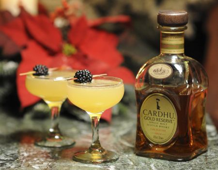 Τα πιο απολαυστικά γιορτινά cocktails φέρουν την υπογραφή του Cardhu single malt scotch whisky