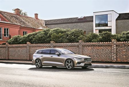 Volvo V60 D4: Ζήτημα επιλογής