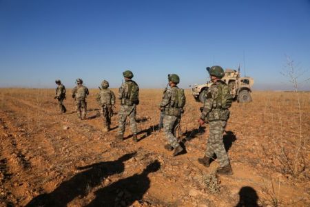 Τσαβούσογλου: Στρατιωτική επιχείρηση στη βόρεια Συρία θα αναλάβει η Τουρκία
