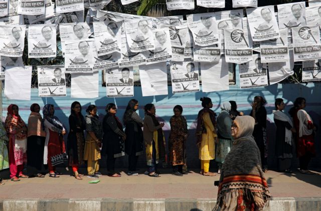 Βουλευτικές εκλογές στο Μπαγκλαντές εν μέσω βίαιων επεισοδίων – 10 νεκροί