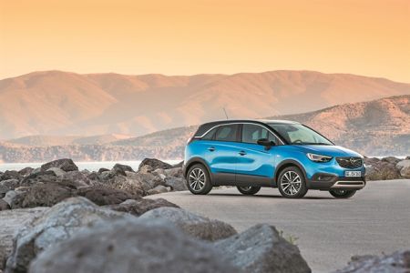 Opel Crossland X 1.2 Turbo 120 Edition: Από θέση ισχύος