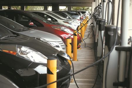 Με καύσιμο το λίθιο η ανάπτυξη ηλεκτρικών οχημάτων