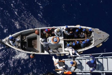 Εντοπίστηκε η βάρκα με τους μετανάστες βορειοδυτικά της Σάμου