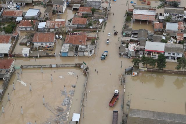 Ιράν:  πλημμύρες με πάνω από 40 νεκρούς