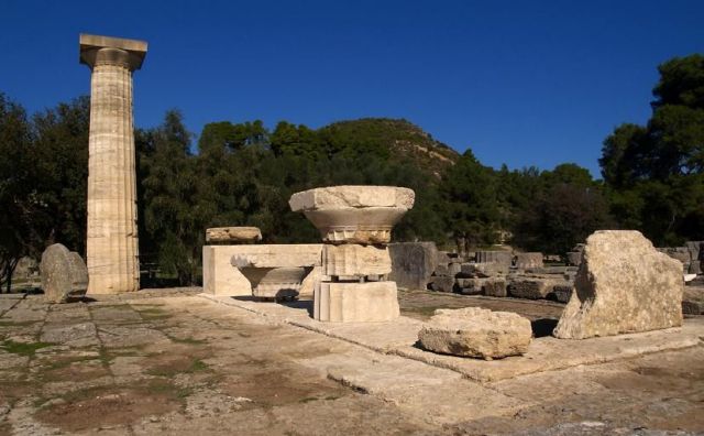 Πώς η κλιματική αλλαγή «σκοτώνει» τα μνημεία – Ποια απειλούνται