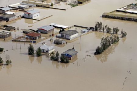 Πλημμύρες στο Ιράν: Εκκενώνονται πόλεις – 70 νεκροί